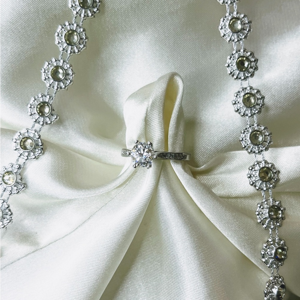 1CT certified with registration form Moissanite ring - Picture 5 of 5